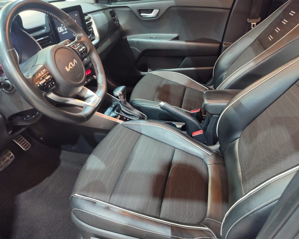 364855-kia-stonic-20250417100320204789