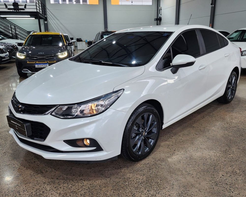 369162-chevrolet-cruze-20250512113025304996