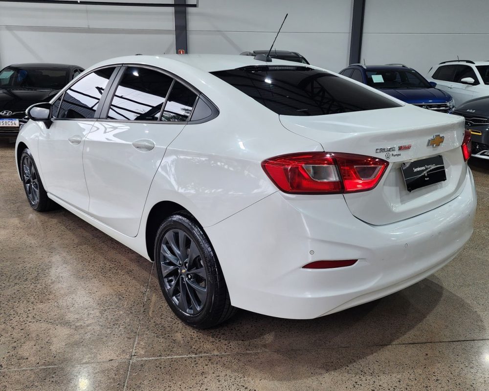 369162-chevrolet-cruze-20250512113042289037