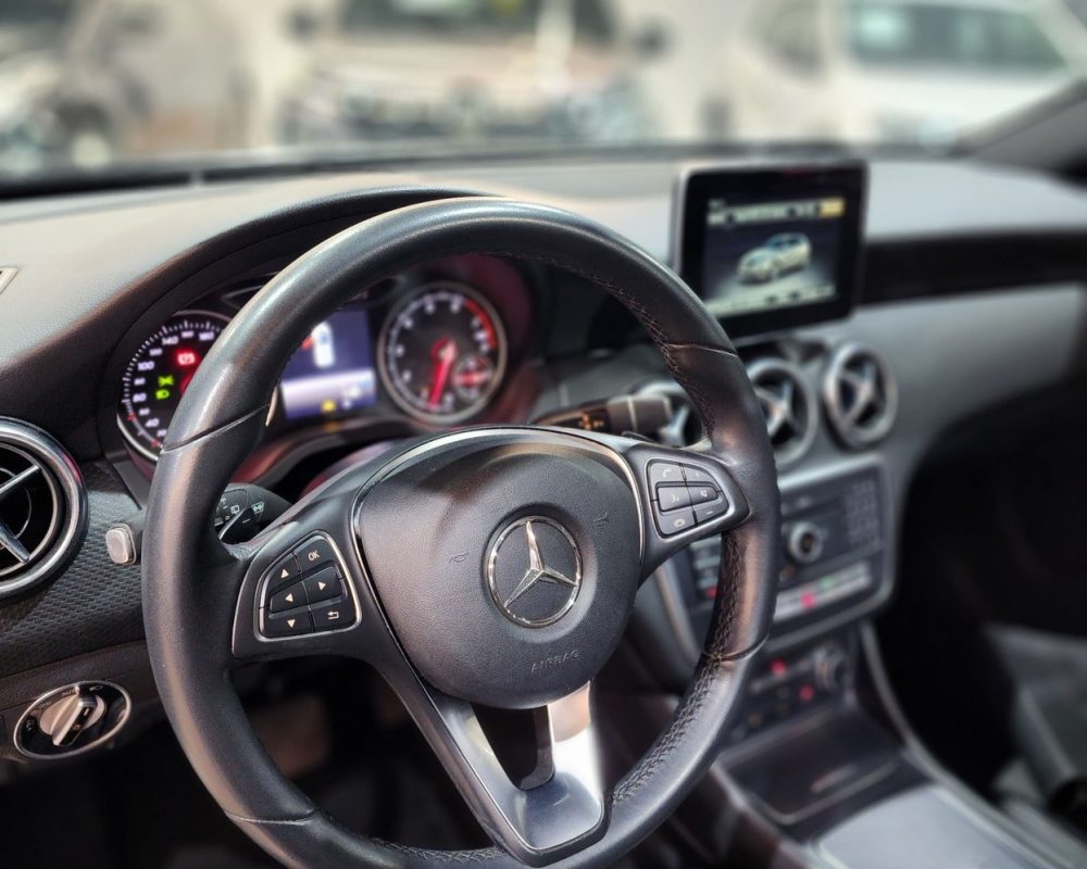 376458-mercedes-benz-a-200-20250623083548624725